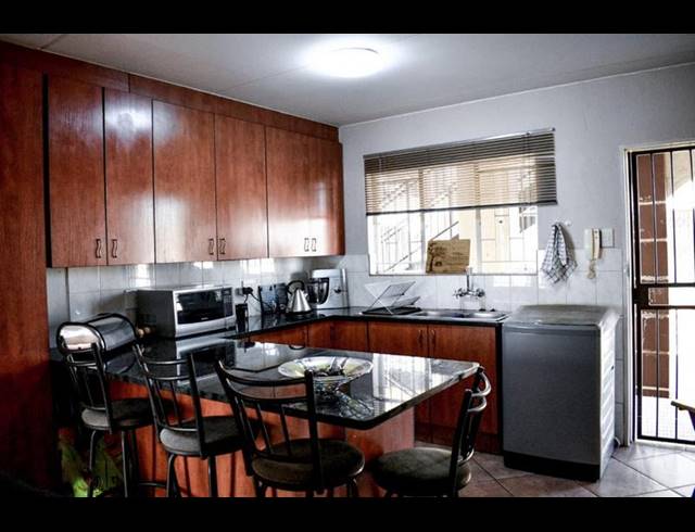 3 BEDROOM PROPERTY TO RENT IN DALPARK EXT 1